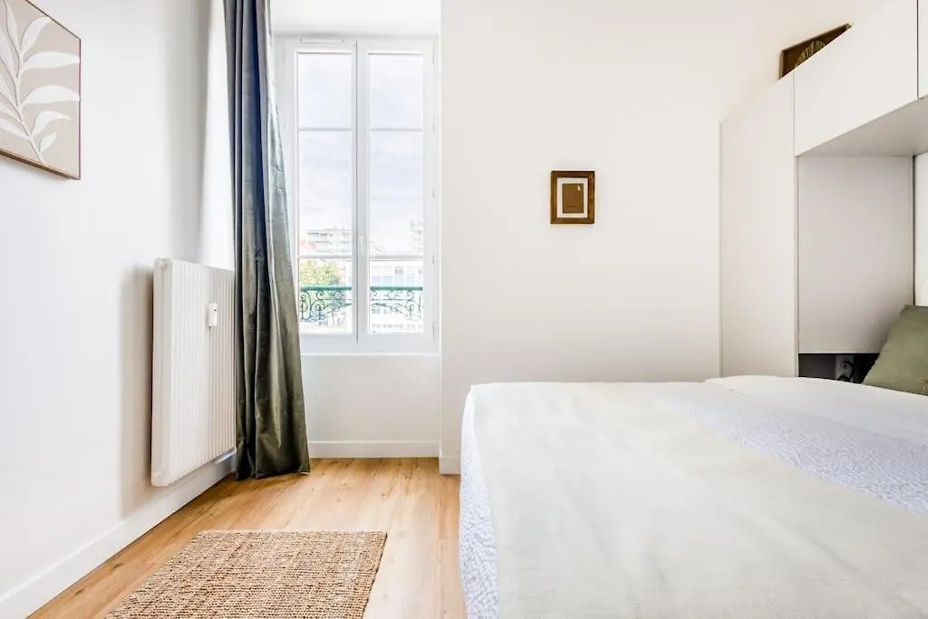 Appartement Centre Ville Ideal Cures Proche Gare Aix-les-Bains